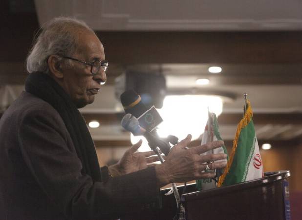 بزرگداشت بیدل در دهلی، توجه هندی‌ها را به بیدل بیشتر کرد