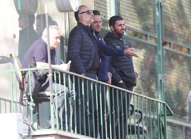 حضور کادرفنی تیم ملی جوانان در بازی فینال لیگ برتر کشور