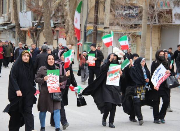 آغاز راهپیمایی ۲۲ بهمن ۱۴۰۴ کرمانشاه با حضور گسترده مردم