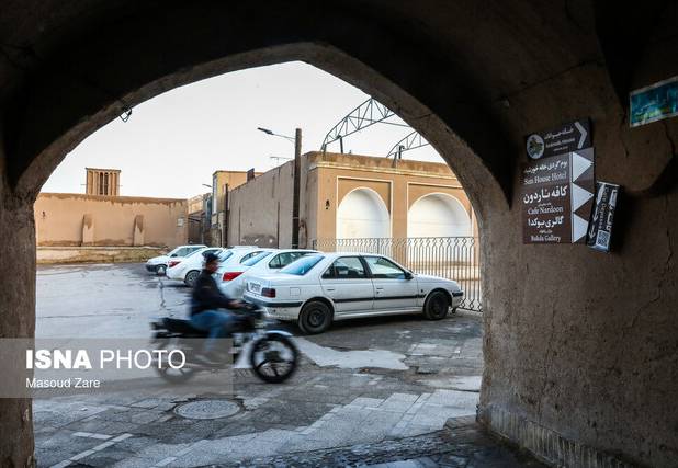 یک عضو شورای شهر: مشکل پارکینگ در بافت تاریخی یزد ساماندهی شود