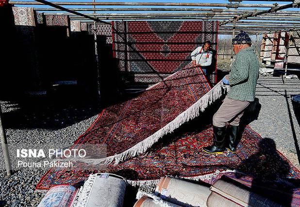 نرخ قالیشویی در همدان چقدر است؟