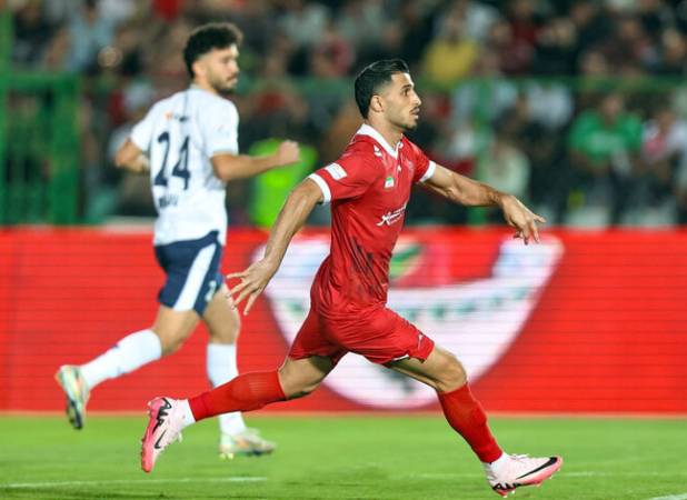 شکست پرسپولیس برابر ملوان در نیمه اول/ سرخپوشان کم اثرتر از قبل