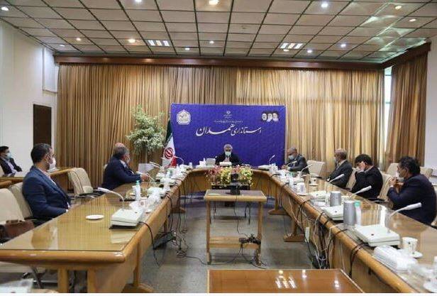 لزوم حمایت از تولیدکنندگان و فعالان اقتصادی