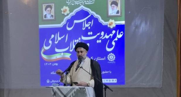 استاد حوزه و دانشگاه:دشمن می‌داند برای درافتادن با ایران باید با «جبهه مقاومت» روبه‌رو شود