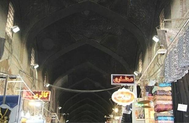 بازار وکیل شیراز در حال پاکسازی و احیاء