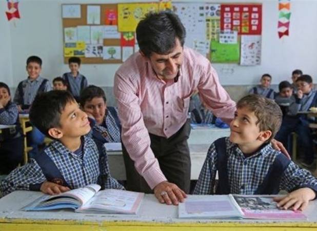 اقدام عجیب آموزش‌و‌پرورش در ممانعت از بازنشستگی معلمان!