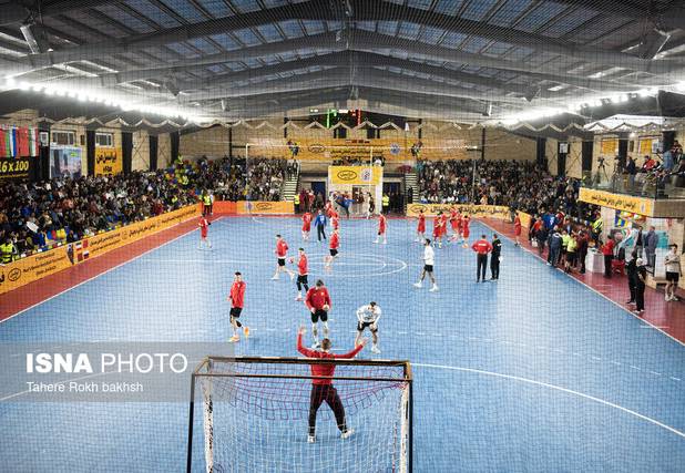 پایان هندبال قهرمانی جوانان باشگاه‌های کشور در کرمانشاه/ نیروی زمینی سبزوار قهرمان شد