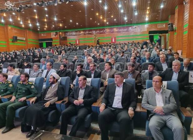 یادواره شهدای بمباران محله «کانون»، روایت مظلومیت ایلام برای نسل امروز