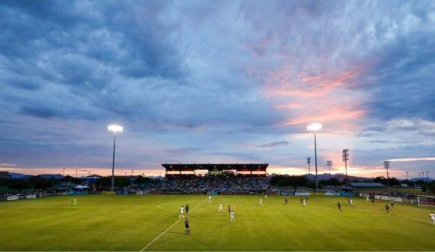مدیر کمپ تیم ملی ایران در آمریکا: با سیاست کاری نداریم