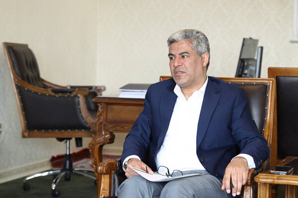 تشریح برنامه‌های شمشیربازی برای ۲ جام/پاکدامن در آمریکا مربیگری می‌کند