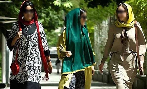 یک روحانی: مقابل بی‌حجابی لاک دفاعی نمی‌گیریم