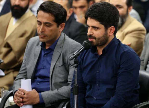 شعر محمد رسولی پس از اولین پیام رهبر انقلاب
