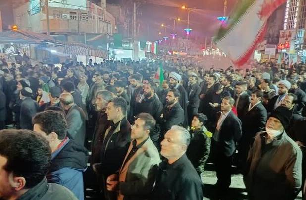 طنین «حیدر حیدر» کوهدشتی‌ها در تجمع شبانه ۲۷ اسفندماه