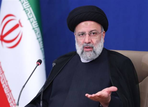 اولویت دولت تنظیم بازار کالاهای اساسی است