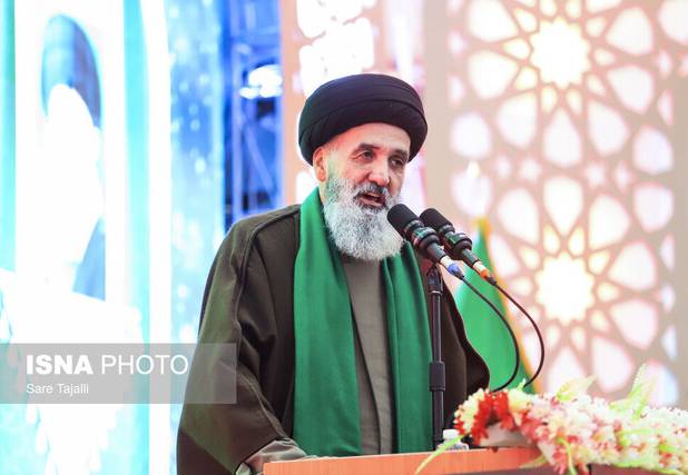 ملت ایران زیر بار خواسته‌های نامشروع نظام سلطه نخواهد رفت