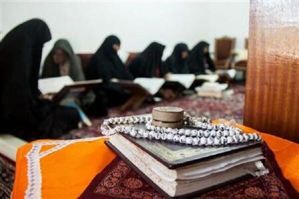 زاهددوست: محافل خانگی از اثرگذارترین شیوه‌های ترویج فرهنگ قرآن هستند