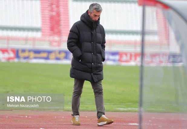 جباری: روی نیمچه موقعیت از استقلال گل خوردیم/ با این کیفیت نباید بازنده بازی‌ها باشیم