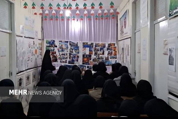 برپایی نمایشگاه «مدرسه انقلاب» در ۲۰ مدرسه هشترود