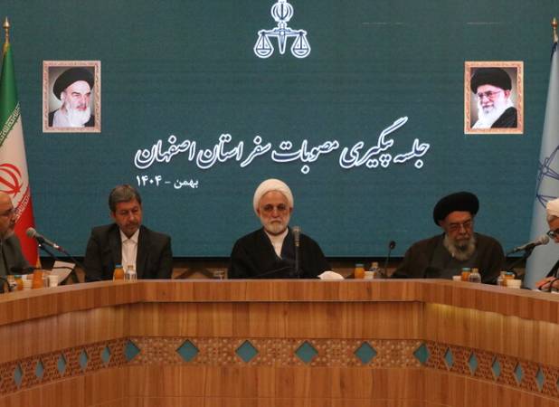 تصمیمات مدیریتی باید مانع انباشت بدهی‌ها و توقف بی‌ضابطه پروژه شود