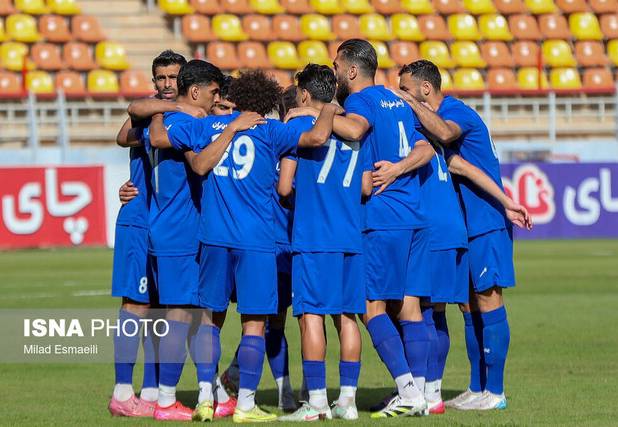 از عصبانیت کادرفنی استقلال خوزستان تا هدر رفتن پنالتی فجر