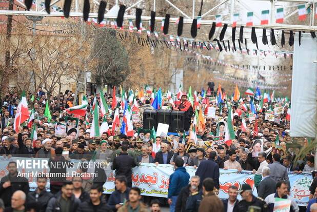 زنجانی ها از حماسه حضور می گویند