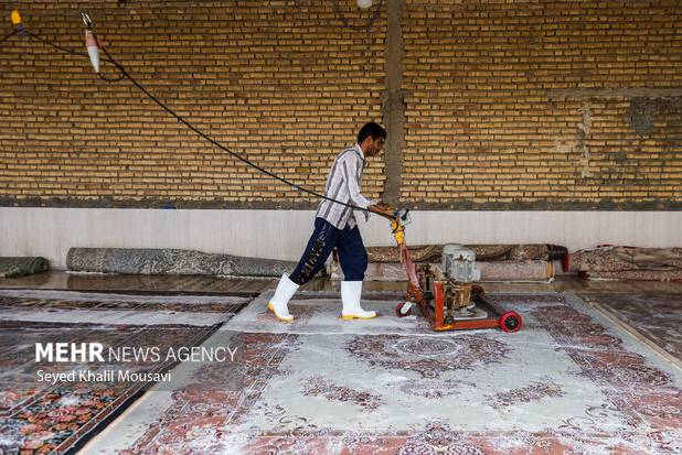 نرخ مصوب قالیشویی در پایتخت اعلام شد