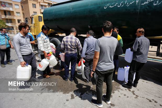 نظارت بر سلامت آب و تشدید بازرسی‌های بهداشتی در شرایط جنگی