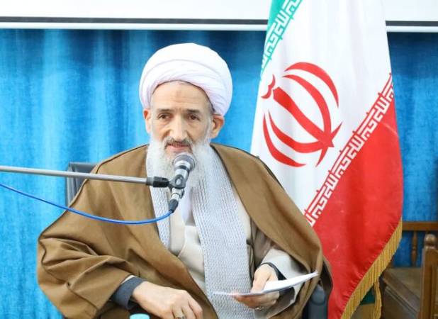 قرآن پناهگاه جامعه در شرایط فتنه است