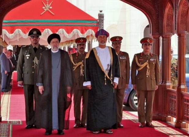 استقبال رسمی رئیسی از پادشاه عمان