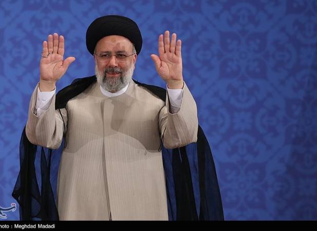 ۲ بالگرد همراه رئیس‌جمهور تجسس اولیه را انجام دادند