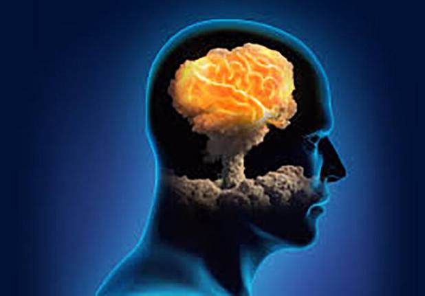 استاد دانشگاه سمنان: امروز میدان اصلی جنگ نه زمین و نه آسمان، ذهن آدم‌ها است