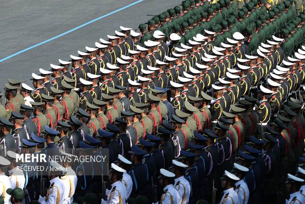 نیروهای مسلح همواره در کنار نظام و مردم حضور داشته‌اند