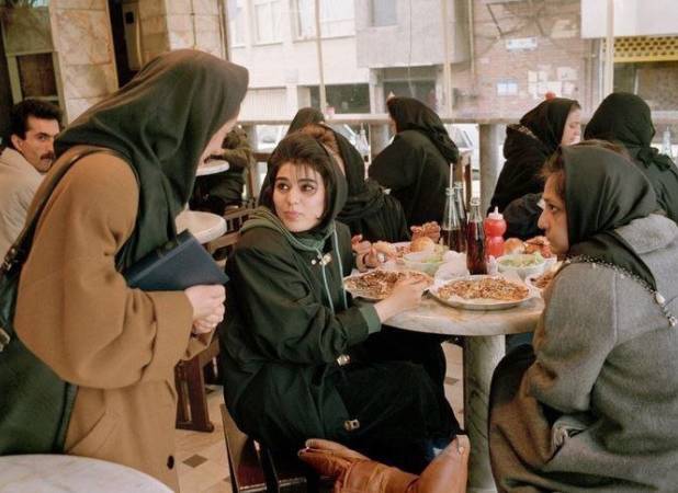 تصویری جالب از یک پیتزا فروشی دهه هفتاد
