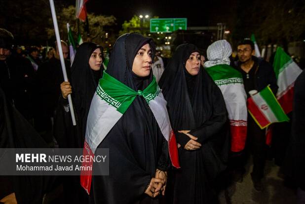 چرا کاشانی‌ها در تجمعات شبانه حضور می‌یابند؟