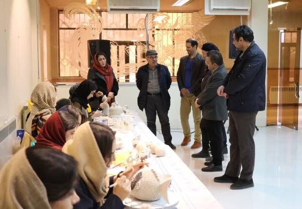 زنگ آغاز جشنواره هنرهای تجسمی در اردبیل به صدا در آمد