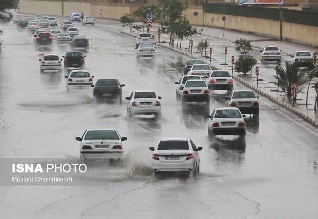 تقویت گشت پلیس راه در پی بارندگی امروز خوزستان/ همه راه‌ها باز هستند