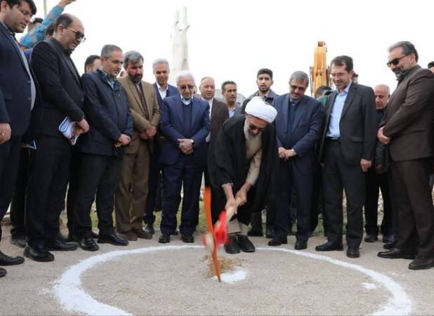 آئین کلنگ‌زنی پروژه تقاطع غیرهمسطح میدان خرمشهر بجنورد برگزار شد