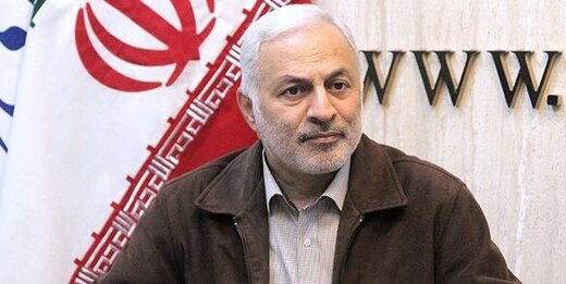 ماجرای یک زندانی که در بند امنیتی اوین گیتار می‌زد