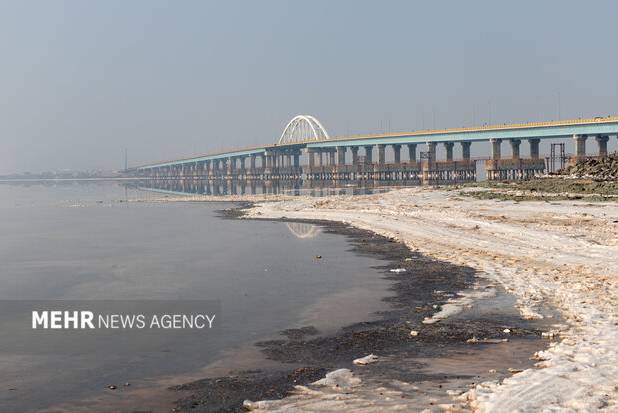 نجات دریاچه ارومیه از مسیر همکاری مردم می‌گذرد
