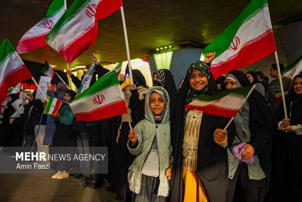 دهه نودی‌های کوار آماده انتقام از دشمن