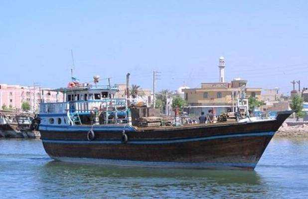 برگزاری مانور مقابله با آلودگی دریایی در بندر چابهار