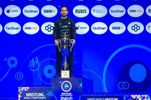 درستکار: پیام رهبر شهیدمان دلگرم کننده بود