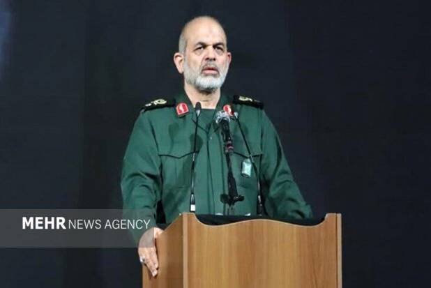 سردار وحیدی : ملت ایران اجازه تسلط بیگانگان  بر کشور را نخواهد داد