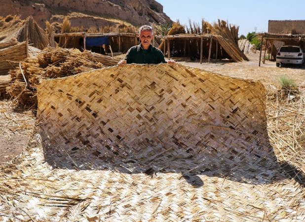 ۴ میلیارد تومان اعتبار به بوریا بافان زرقان فارس تخصیص یافت