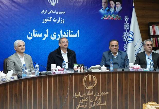 افتتاح ۱۵هزار و ۹۹۷ در حوزه شهری و دهیاری‌های کشور/ ۶۴۹ پروژه سهم لرستان 