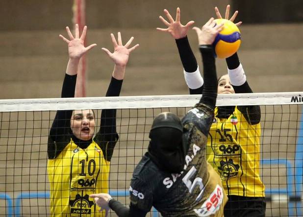 پلی‌آف لیگ برتر والیبال زنان در سایه انصراف‌ها/ ۳ هفته خلأ رقابتی و سکوت اجباری سپاهان