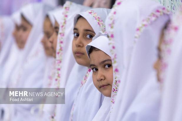 مهمانی فرشته‌ها؛ جشن تکلیف ۱۵۰۰ دختر ورامینی برگزار شد