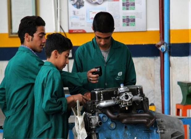 زمان ثبت‌نام در پذیرش بدون آزمون کاردانی فنی حرفه‌ای ۱۴۰۴ اعلام شد