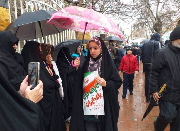 راهپیمایی باشکوه دیار گروس در ۲۲ بهمن ماه