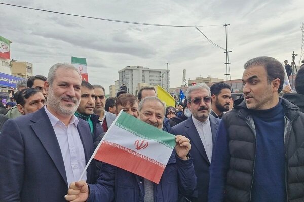 حضور وزیر آموزش و پرورش در راهپیمایی ۲۲ بهمن